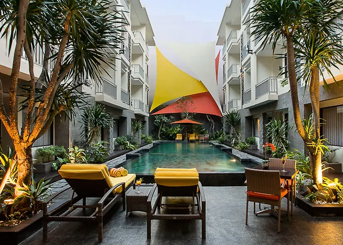 Hotel Bloo Bali 3*