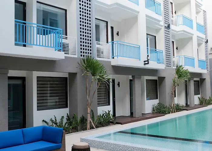 Hotel Bloo Bali 3*