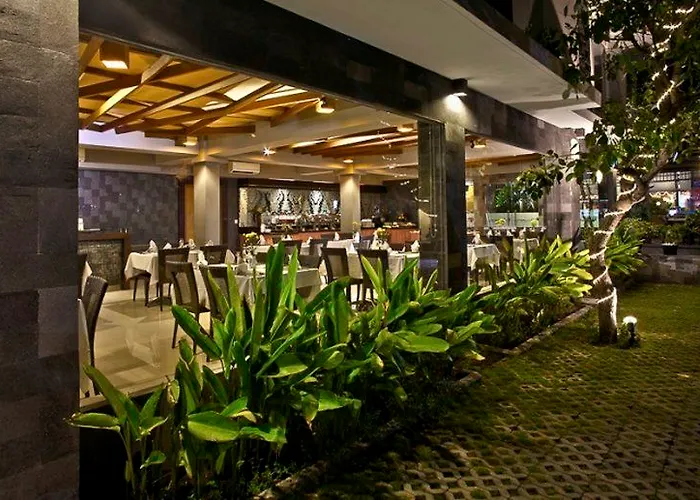 Hotel Bloo Bali 3*