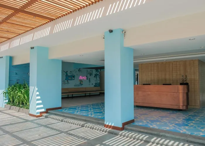 Bloo Bali Hotel Kuta Lombok