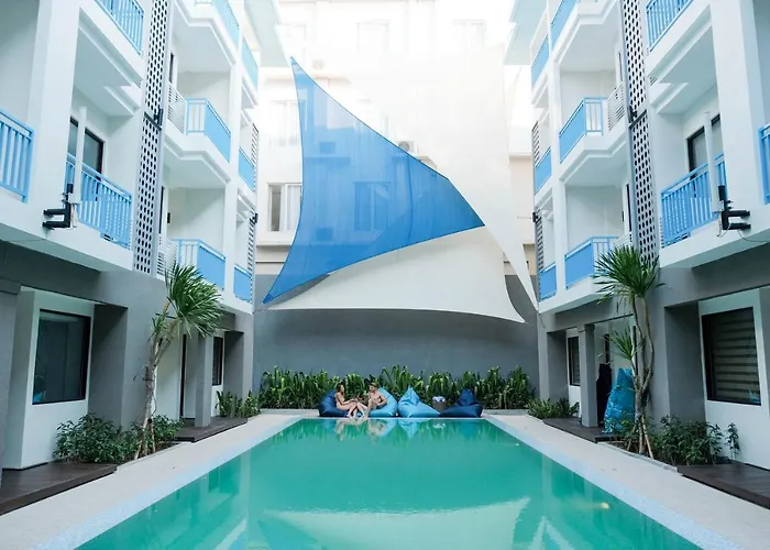 Bloo Bali Hotel Kuta Lombok
